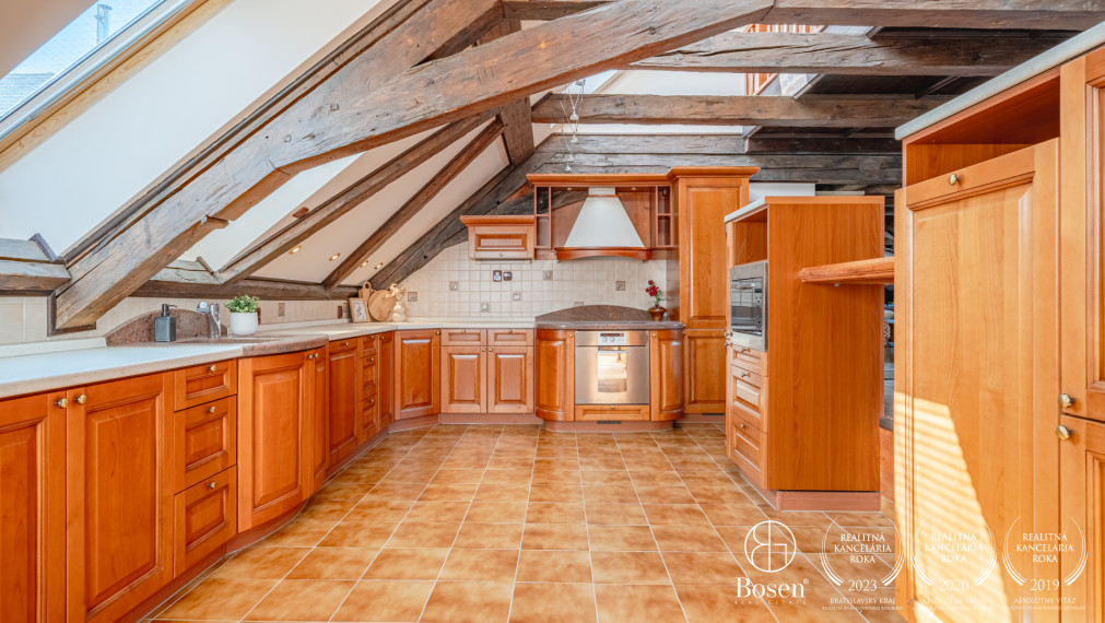 BOSEN | 5-room attic apartment with an exceptional atmosphere in the Esterházy Palace, Panská Street, Bratislava, 228 m²