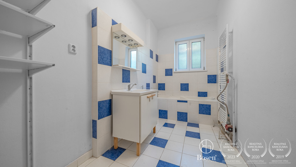 BOSEN | Rodinný dom v spojení s prírodou a mestom , 668 m2, Bratislava