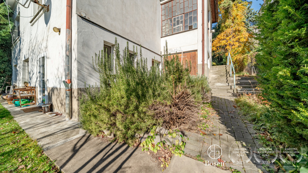 BOSEN | Rodinný dom v spojení s prírodou a mestom , 668 m2, Bratislava