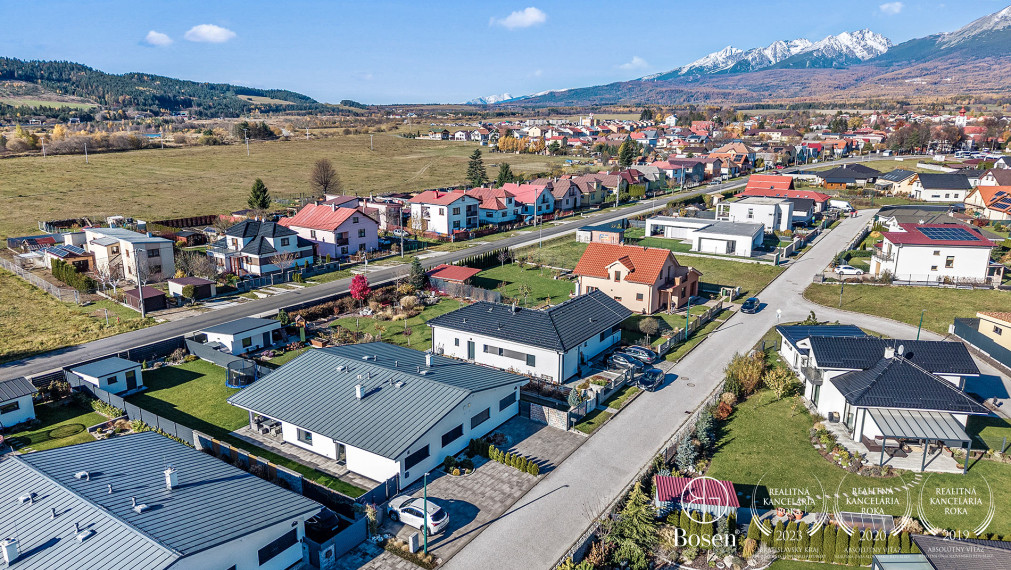 BOSEN | Šikovný rodinný domček s dušou a moderným štýlom