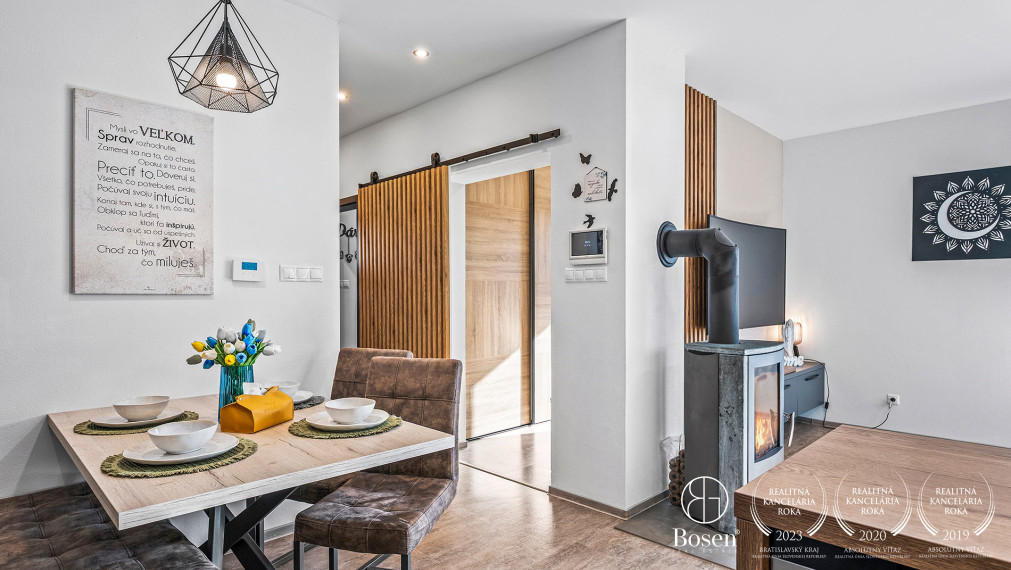 BOSEN | Šikovný rodinný domček s dušou a moderným štýlom