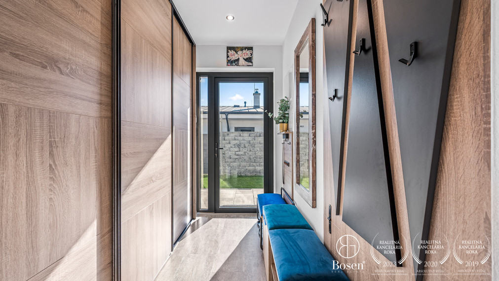 BOSEN | Šikovný rodinný domček s dušou a moderným štýlom