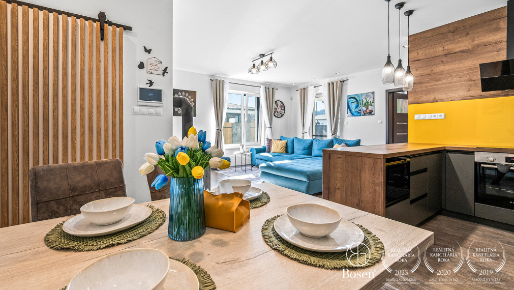 BOSEN | Šikovný rodinný domček s dušou a moderným štýlom