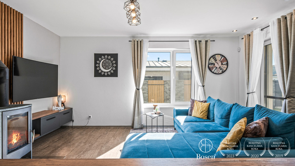 BOSEN | Šikovný rodinný domček s dušou a moderným štýlom