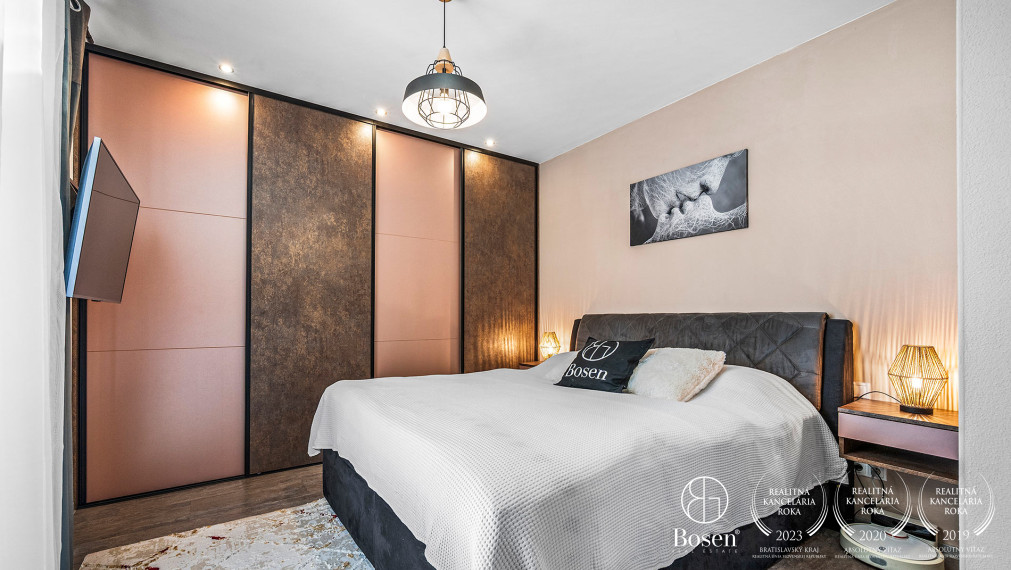 BOSEN | Šikovný rodinný domček s dušou a moderným štýlom