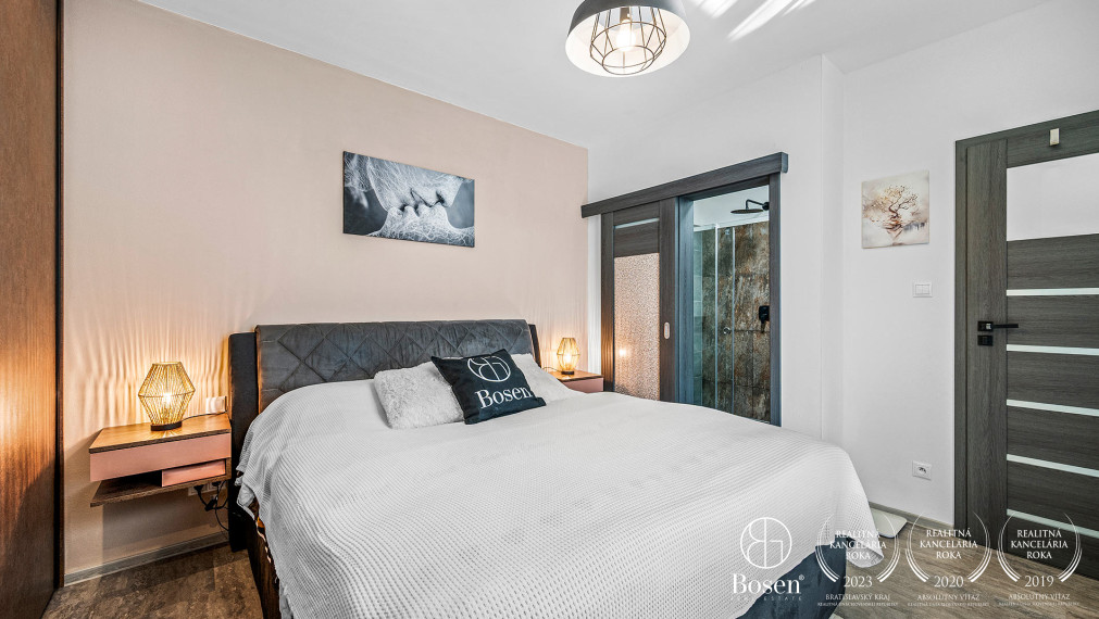 BOSEN | Šikovný rodinný domček s dušou a moderným štýlom