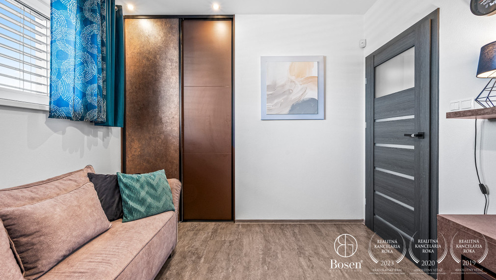 BOSEN | Šikovný rodinný domček s dušou a moderným štýlom