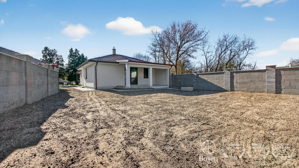 BOSEN | Novostavba rodinného domu pri obci Závod, lokalita Priečne