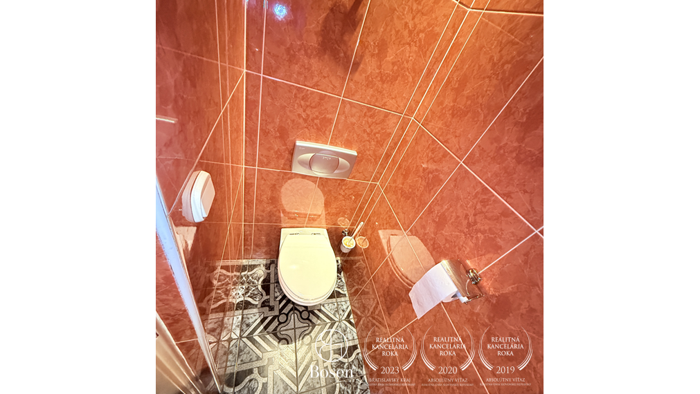 Obchodný priestor – Kancelária  – Reštaurácia - Vlastný Pozemok - Petržalka, Šustekova ulica