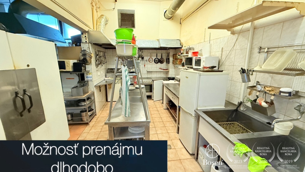 REZERVOVANÉ-Obchodný priestor – Kancelária  – Reštaurácia - Petržalka, Šustekova ulica