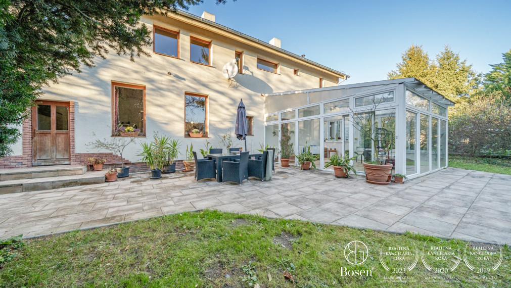 BOSEN | Unique country estate, family house, stable, 30,000 m² land, only 27 km from Bratislava, Dúbrava