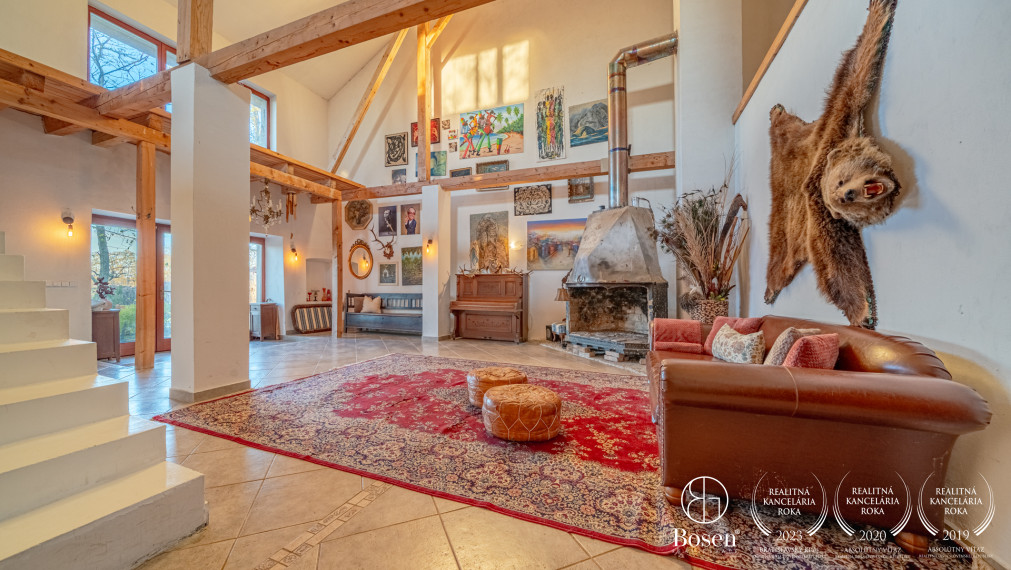 BOSEN | Unique country estate, family house, stable, 30,000 m² land, only 27 km from Bratislava, Dúbrava