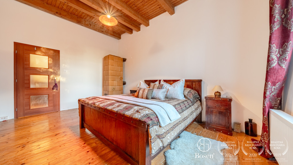 BOSEN | Unique country estate, family house, stable, 30,000 m² land, only 27 km from Bratislava, Dúbrava