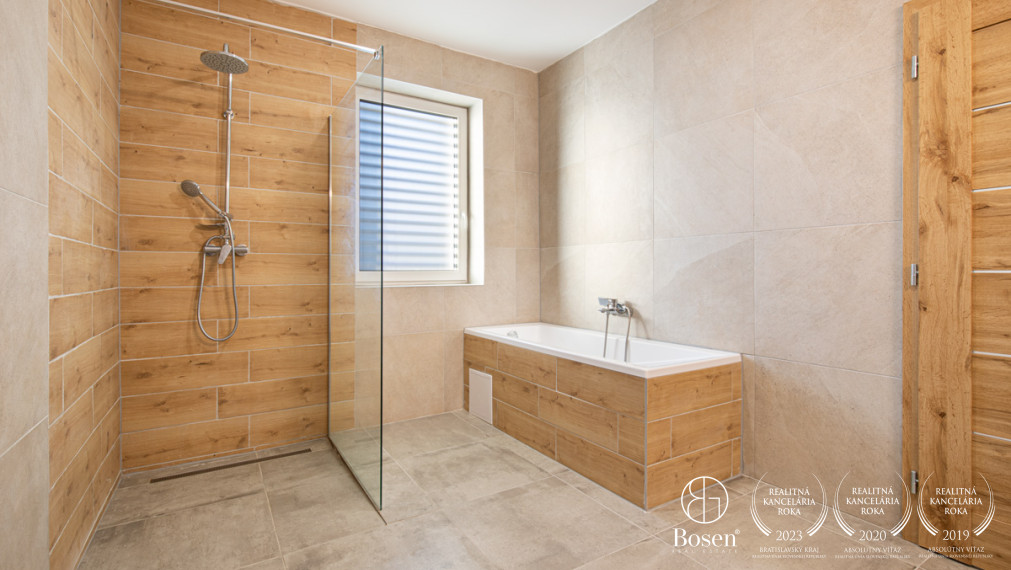 BOSEN | PRENÁJOM 3-izbový byt v rodinnom dome - Veľké Dvorníky