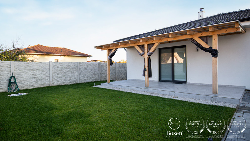 BOSEN | PRENÁJOM 3-izbový byt v rodinnom dome - Veľké Dvorníky