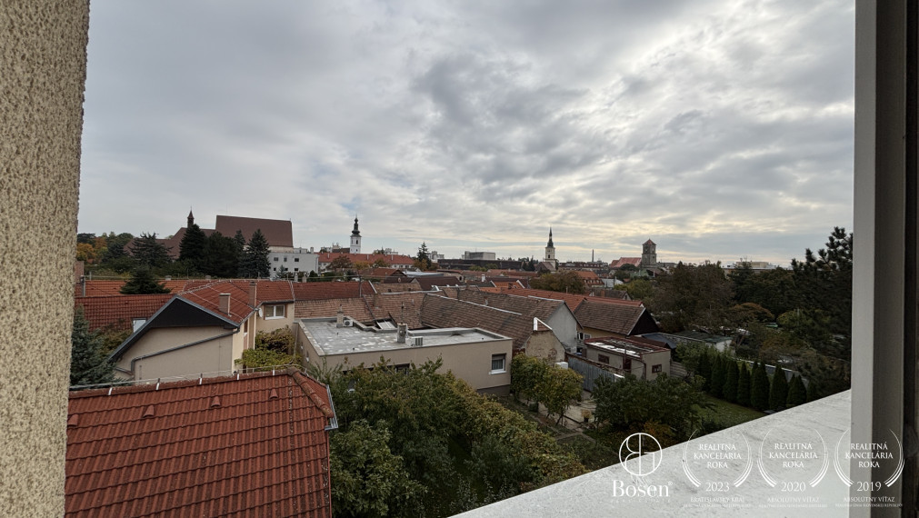 BOSEN | Investičný 3 izbový byt v centre, Pezinok
