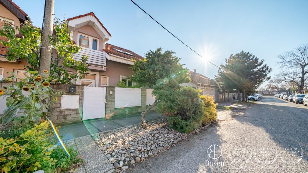 BOSEN | Rodinný 4-izbový dom s garážou, Podunajské Biskupice, 195 m²