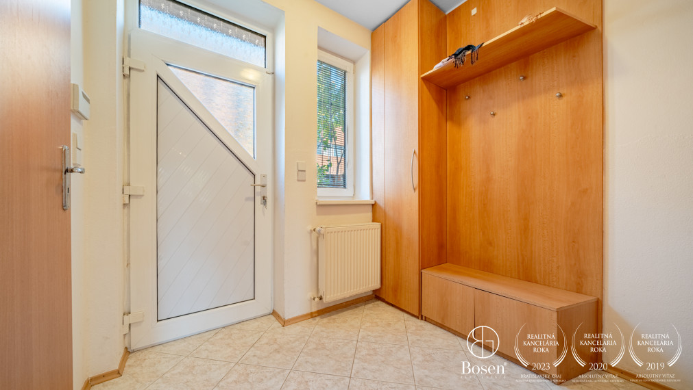 BOSEN | Rodinný 4-izbový dom s garážou, Podunajské Biskupice, 195 m²