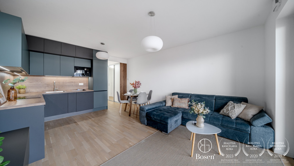 PREDANÉ! Moderný byt s veľkým šatníkom a balkónom