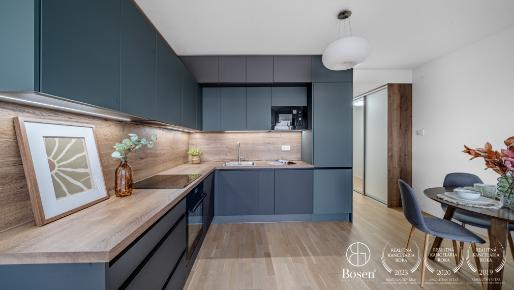 PREDANÉ! Moderný byt s veľkým šatníkom a balkónom