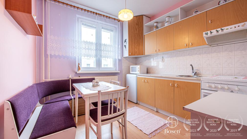 Na predaj 2-izbový byt v žiadanej lokalite Dubnica n/V