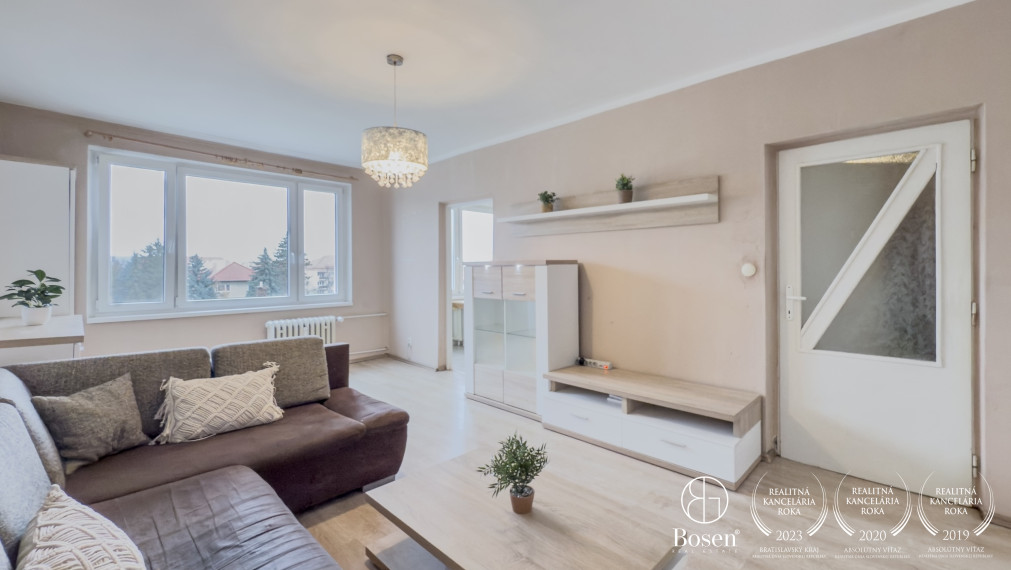 BOSEN | Výnimočný 3 izbový byt s loggiou, 84m2, M. Rázusa