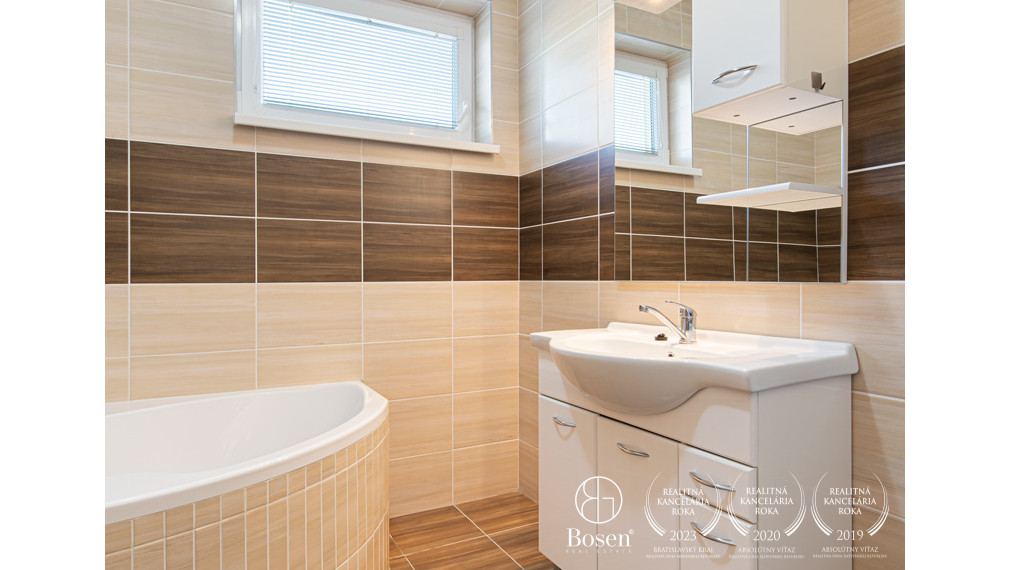 BOSEN | Moderný bungalov v tichej slepej ulici, Dunajská Streda