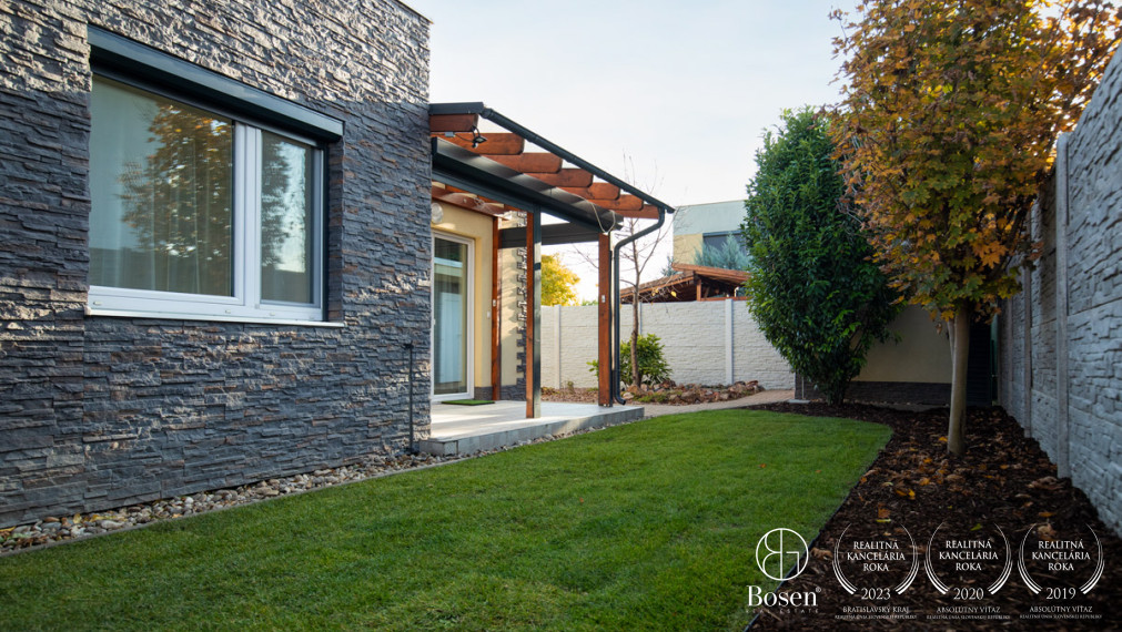 BOSEN | Moderný bungalov v tichej slepej ulici, Dunajská Streda