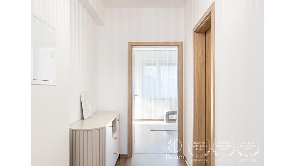 BOSEN | Na prenájom moderný bungalov v tichej slepej ulici, Dunajská Streda