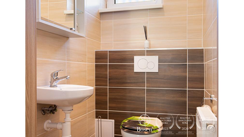 BOSEN | Na prenájom moderný bungalov v tichej slepej ulici, Dunajská Streda