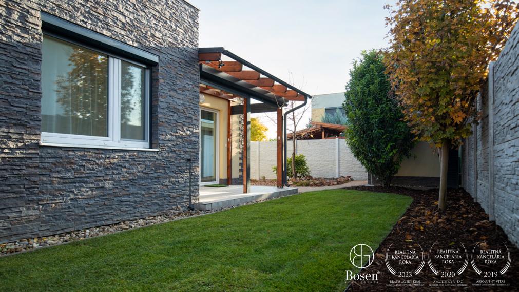 BOSEN | Na prenájom moderný bungalov v tichej slepej ulici, Dunajská Streda