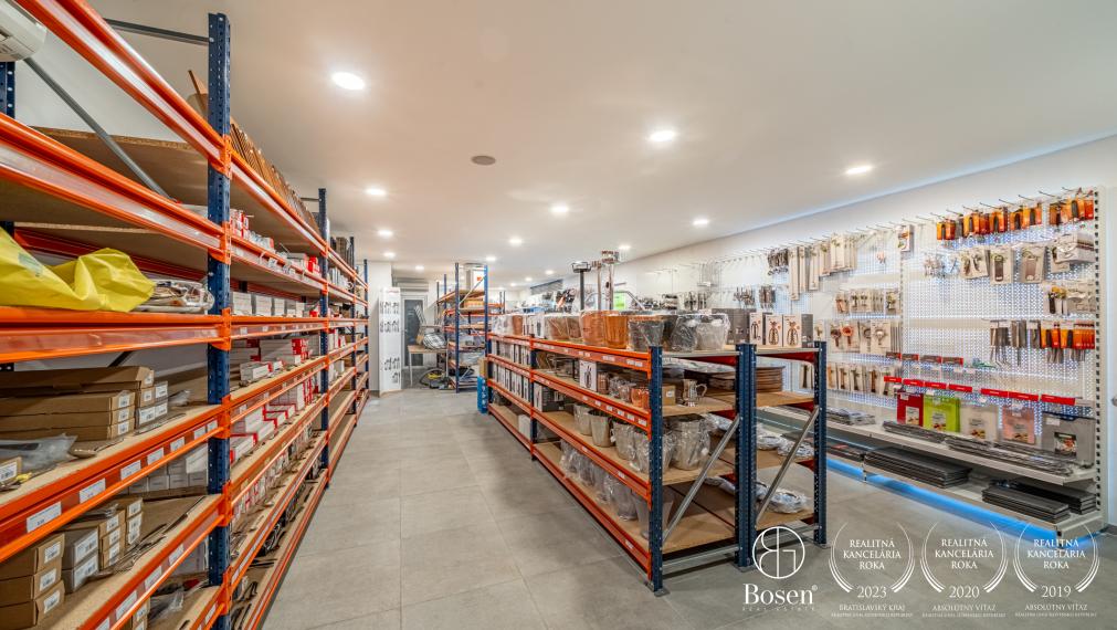 BOSEN | Areál s budovou, skladom a dostatkom parkovania