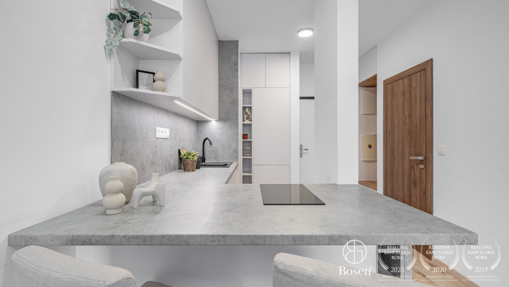 BOSEN | Krásny zariadený 2 izbový byt, Slnečnice - Zóna Mesto