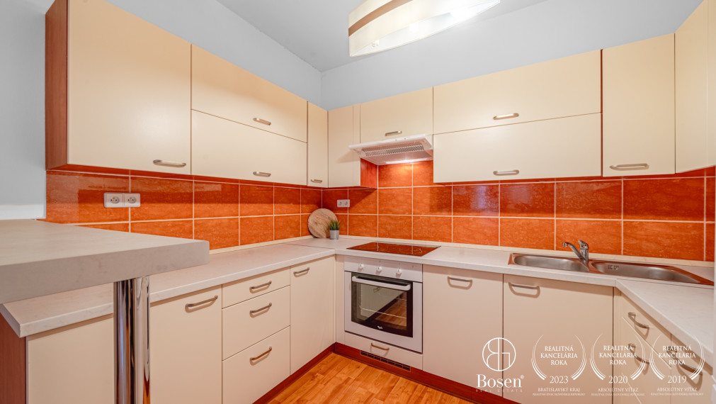 BOSEN | Priestranný 3 izbový byt v komplexe Koloseo, 90 m2