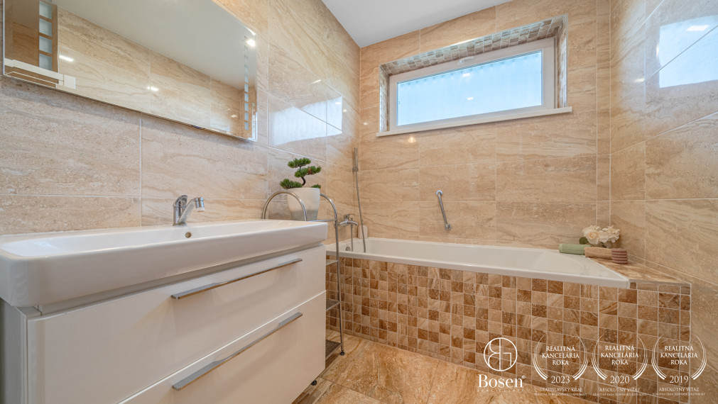 BOSEN| Samostatne stojaci, bezbariérový rodinný dom Malacky - Píniová Alej