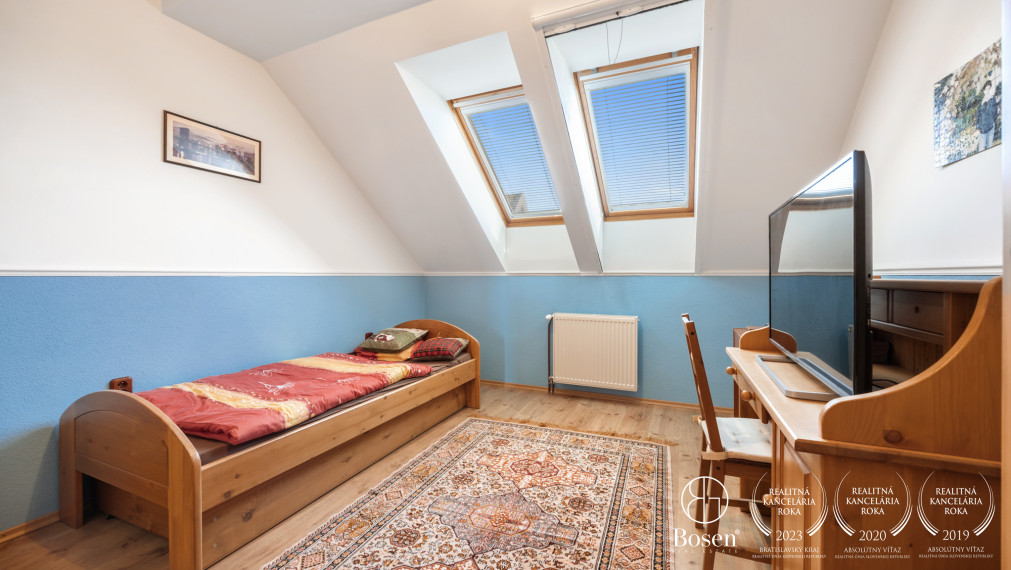 BOSEN| 4 izbový byt, 156m2 s balkónom v centre Malaciek