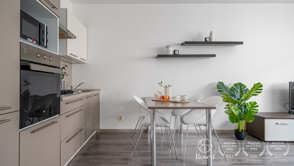 BOSEN | 3 izbový byt s veľkou terasou, 133 m2, Nitra - Zobor