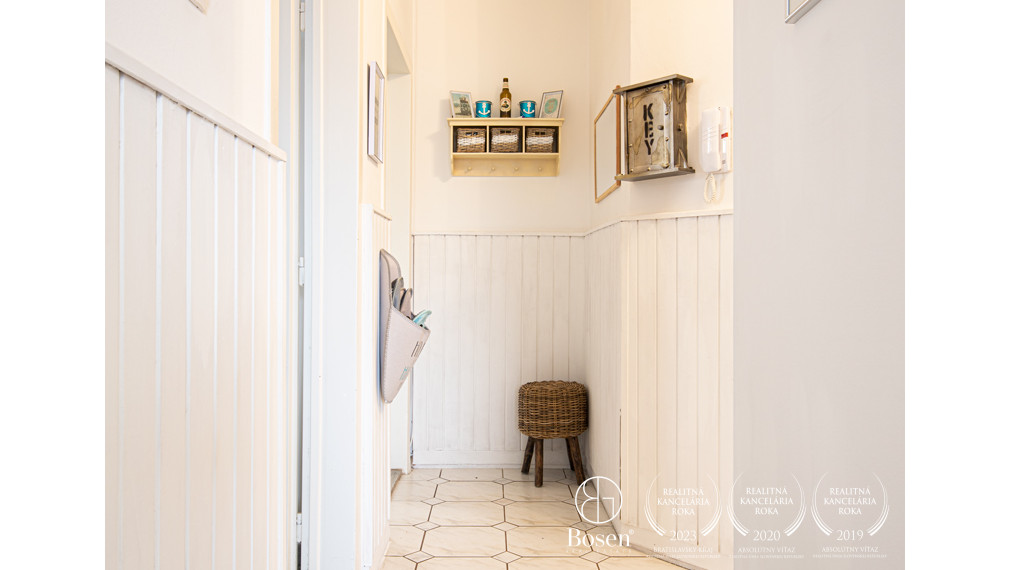 BOSEN |  3 izbový byt, Neratovické námestie, Dunajská Streda