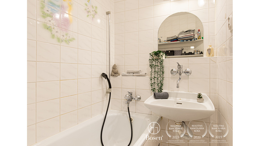 BOSEN |  3 izbový byt, Neratovické námestie, Dunajská Streda