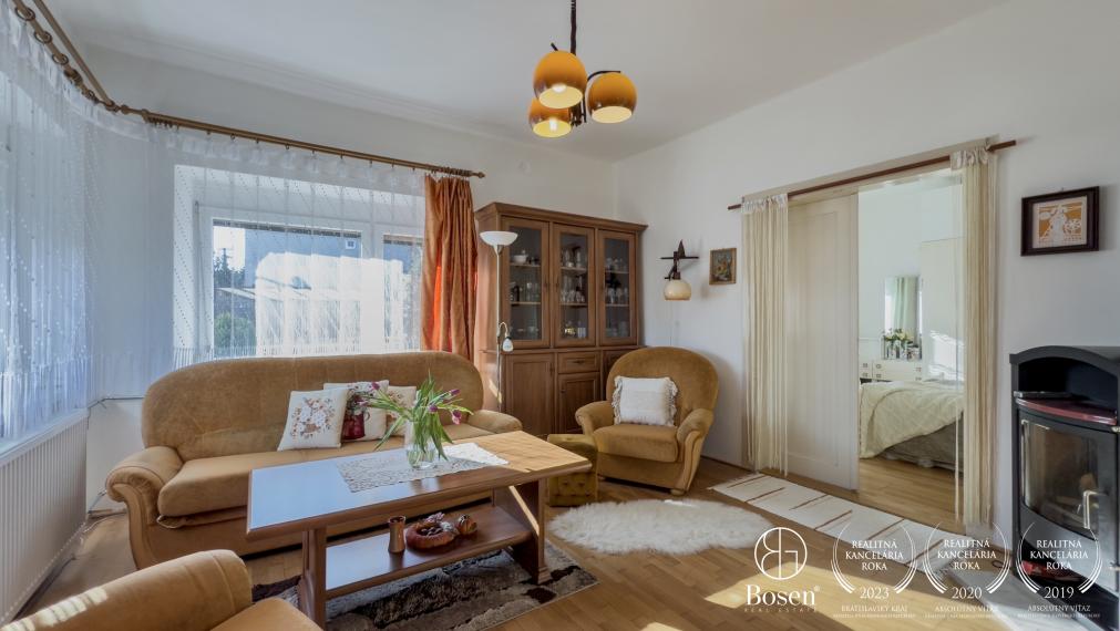 BOSEN | Útulný rodinný dom s peknou záhradou, Fiľakovo, Ružová ulica