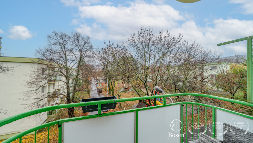 BOSEN |2 izbový byt v Bratislave po rekonštrukcii s balkónom