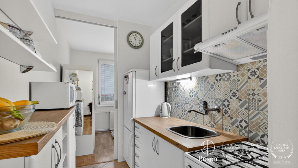 BOSEN | Slnečný 3 - izbový byt v Malackách na sídlisku Juh s dvoma loggiami