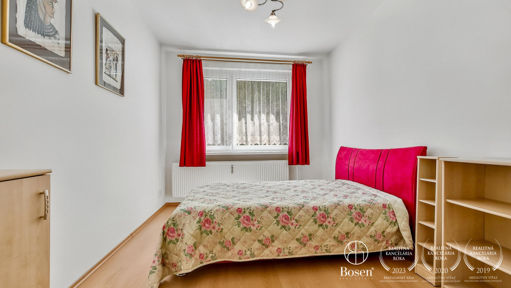 PREDANÉ! 3-izbový byt!