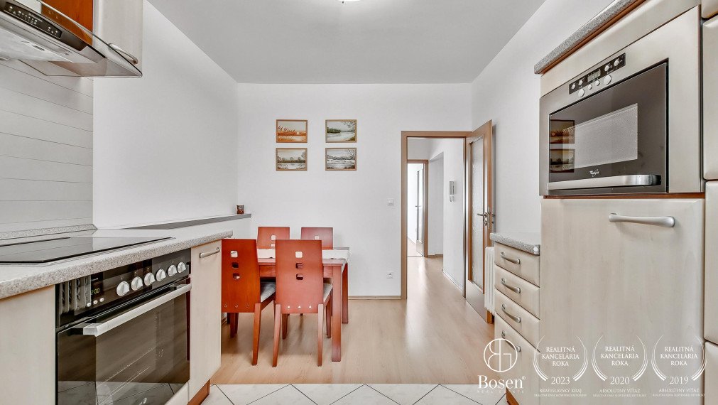 PREDANÉ! 3-izbový byt!