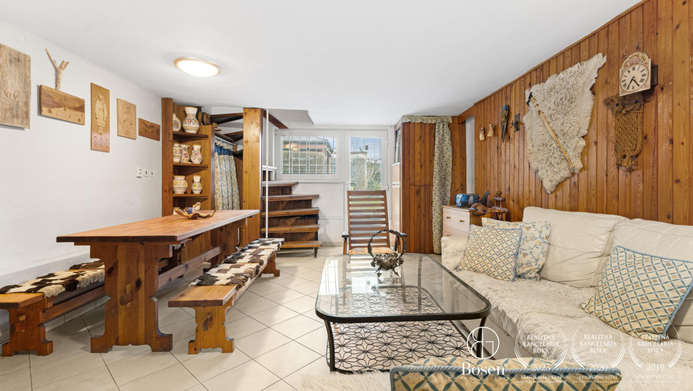 Rekreačná chata so súpisným číslom na predaj!