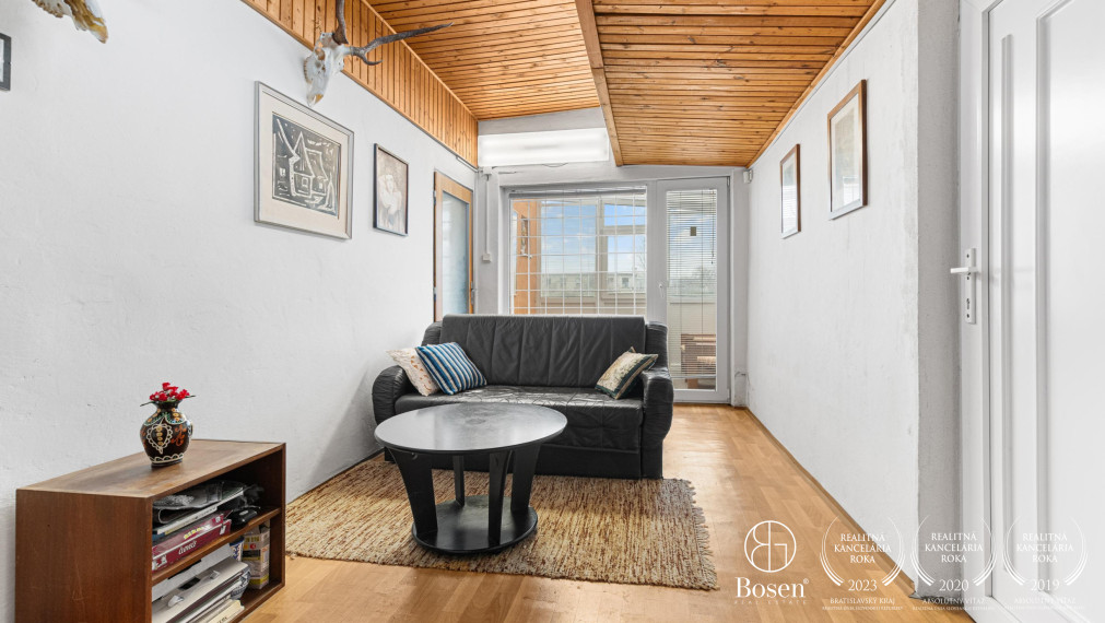 Rekreačná chata so súpisným číslom na predaj!