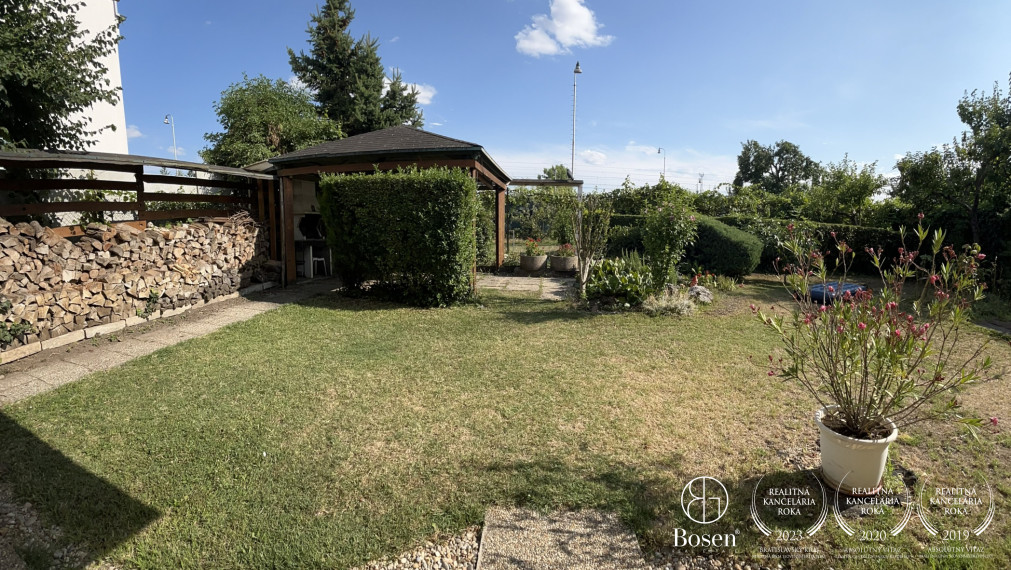 Rekreačná chata so súpisným číslom na predaj!