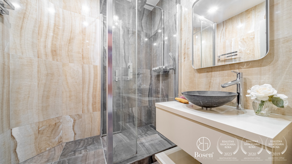 BOSEN | Zrekonštruovaný a zariadený 3 izbový byt na Jasovskej ulici, Bratislava