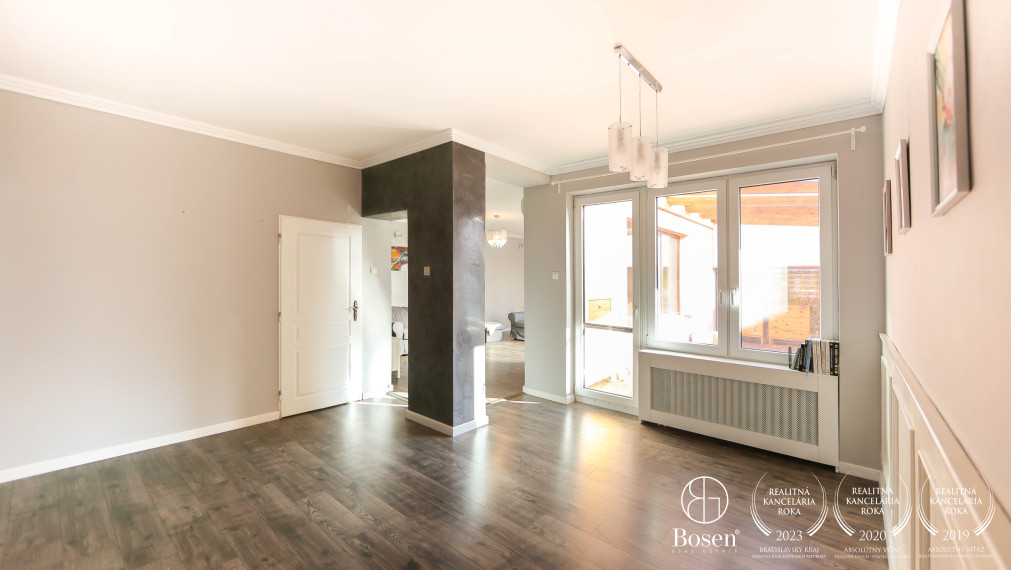 BOSEN | Na predaj priestranný 4-izb. RD v tichej časti mesta