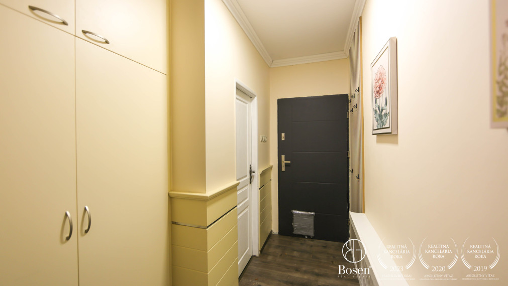 BOSEN | Na predaj priestranný 4-izb. RD v tichej časti mesta